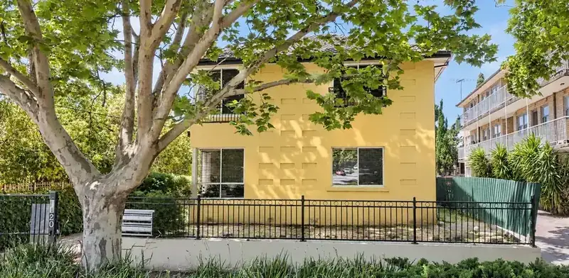 Investment unit in St Kilda, VIC, bought for a Fairway client